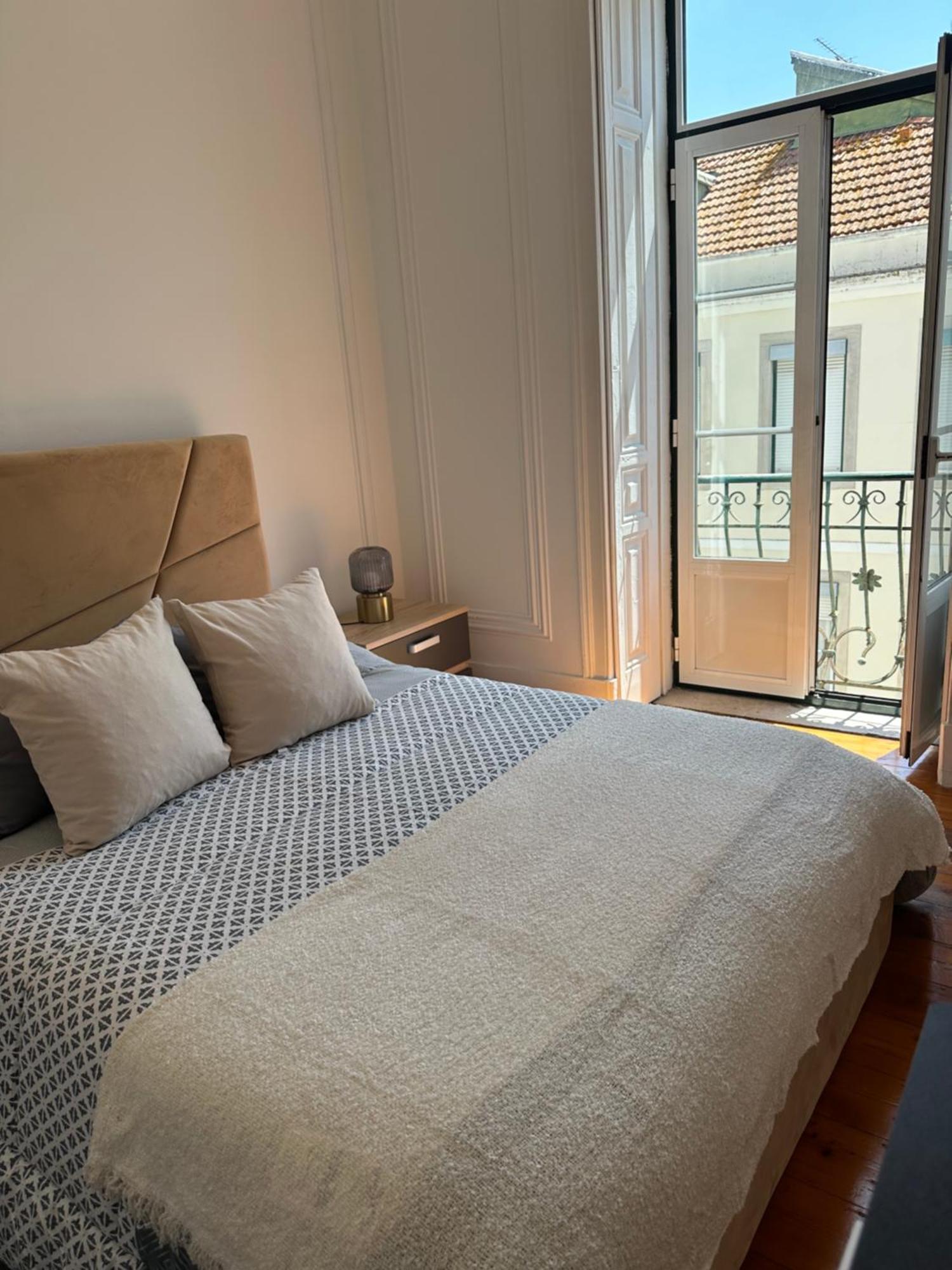 Garden Campo De Ourique Guest House - Hostel Lisboa Exterior foto