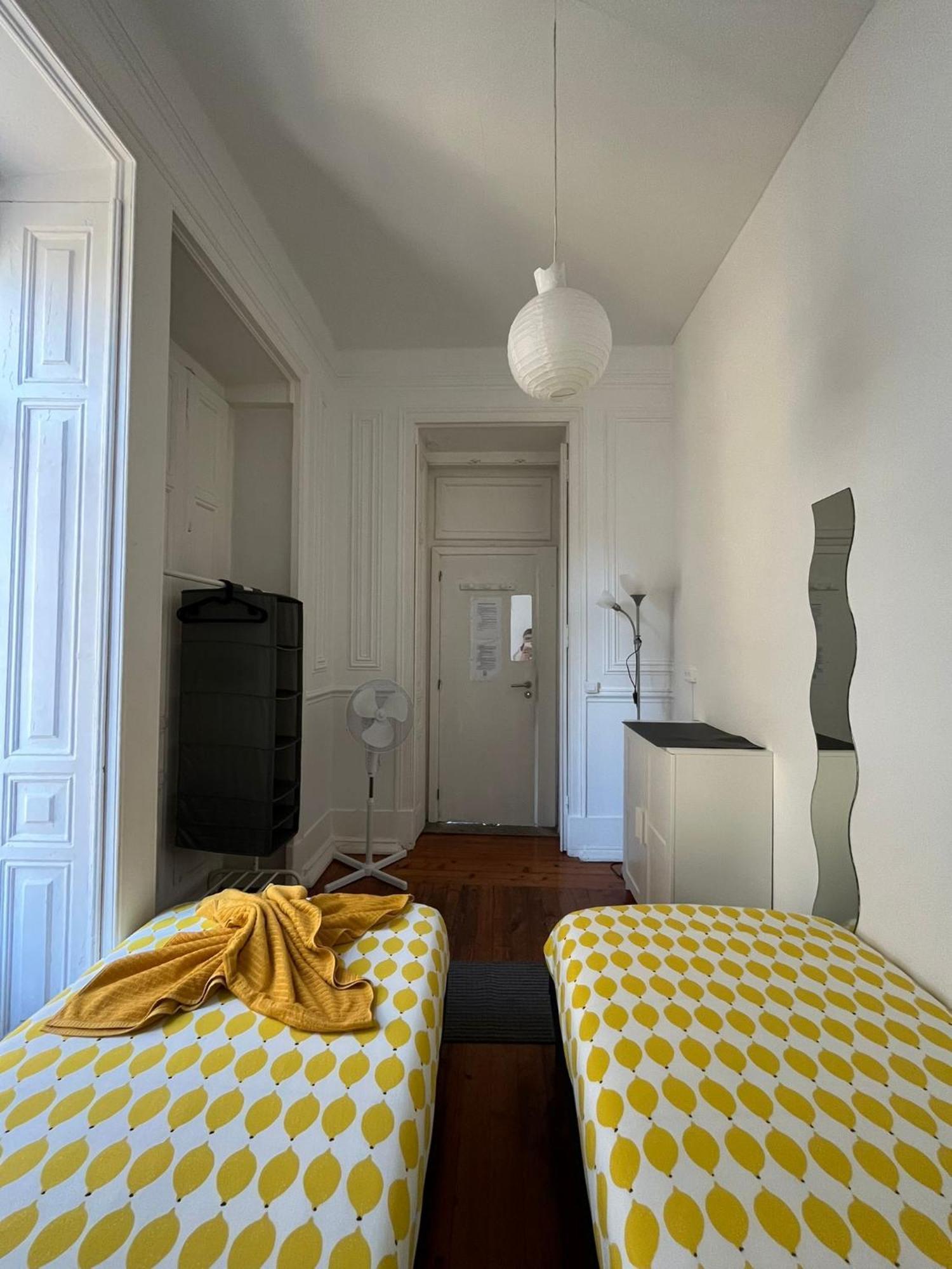 Garden Campo De Ourique Guest House - Hostel Lisboa Exterior foto