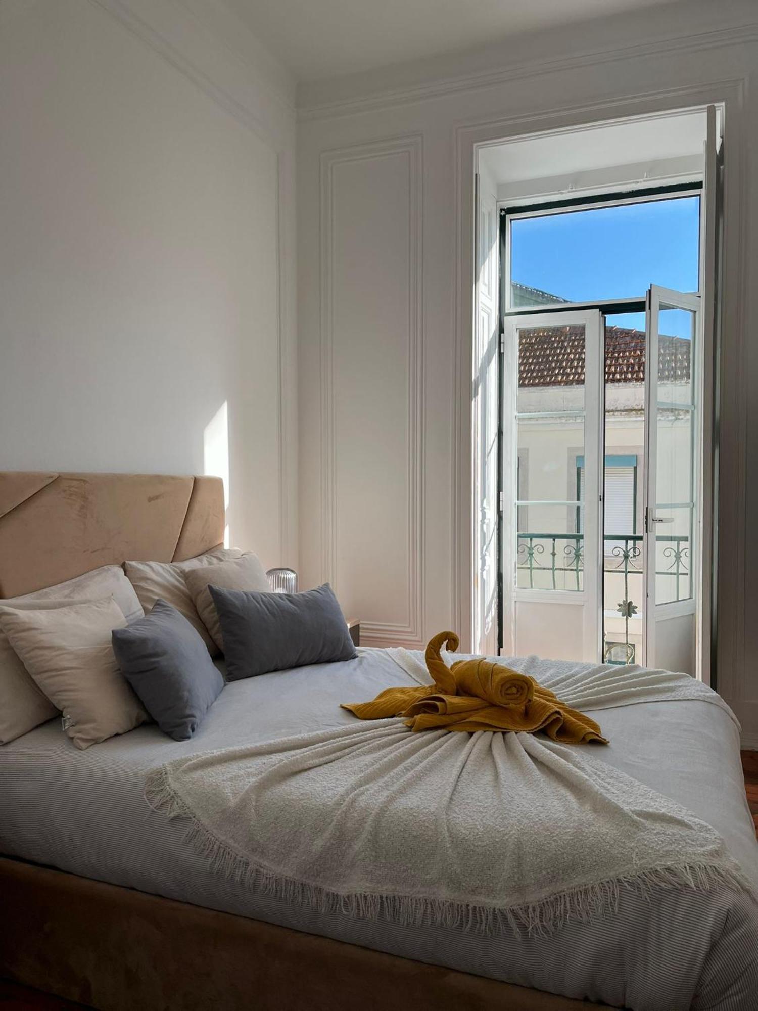 Garden Campo De Ourique Guest House - Hostel Lisboa Exterior foto