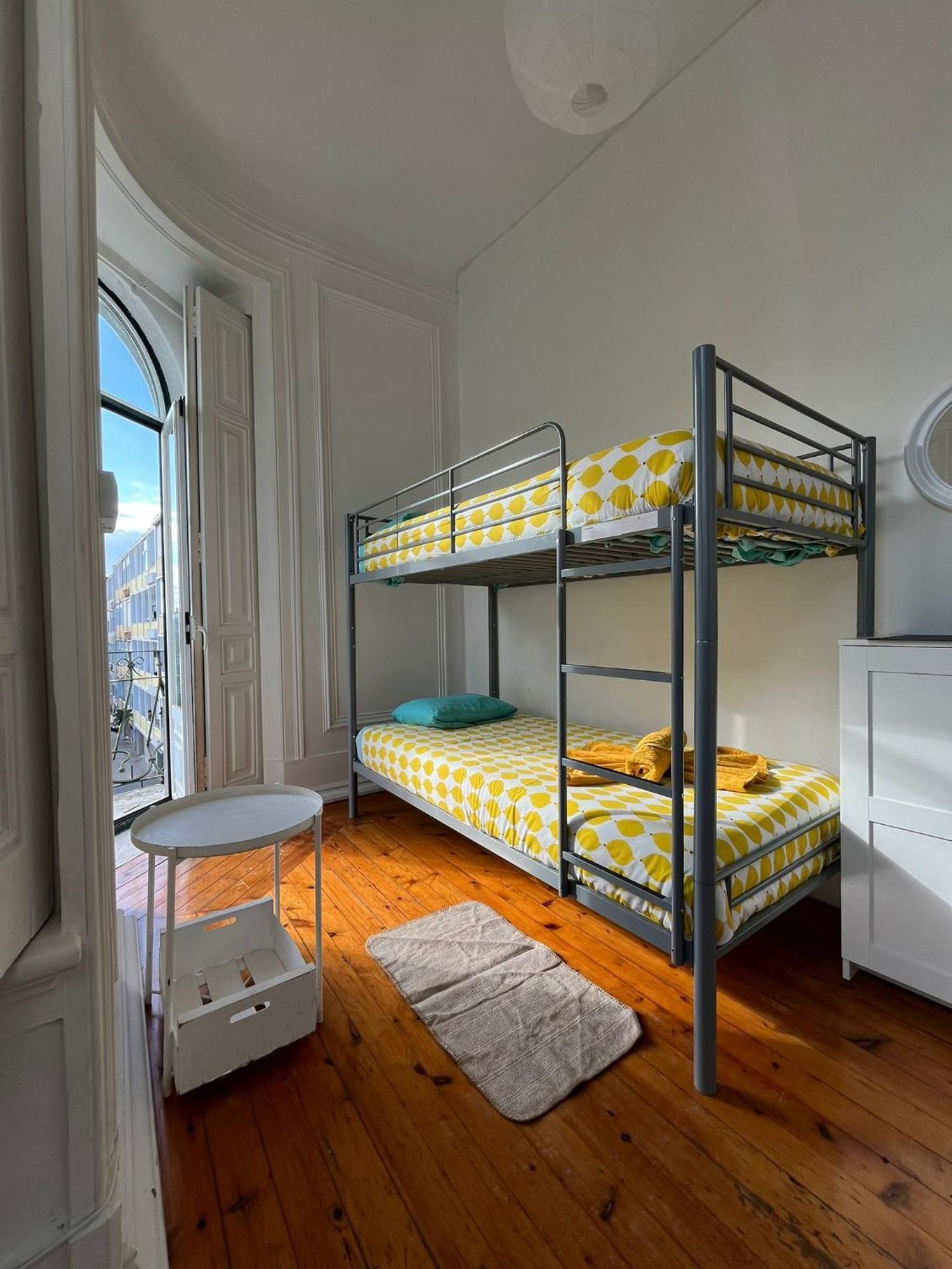 Garden Campo De Ourique Guest House - Hostel Lisboa Exterior foto